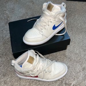 unisex JORDAN 1 YOUTH